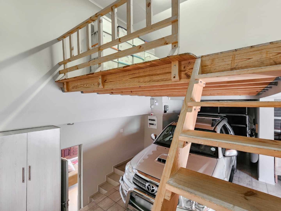 4 Bedroom Property for Sale in Big Bay Western Cape